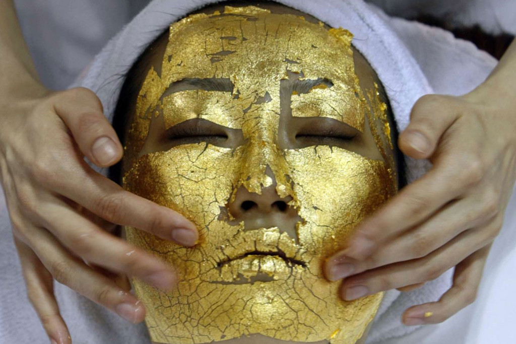 UMO GOLD FACIAL